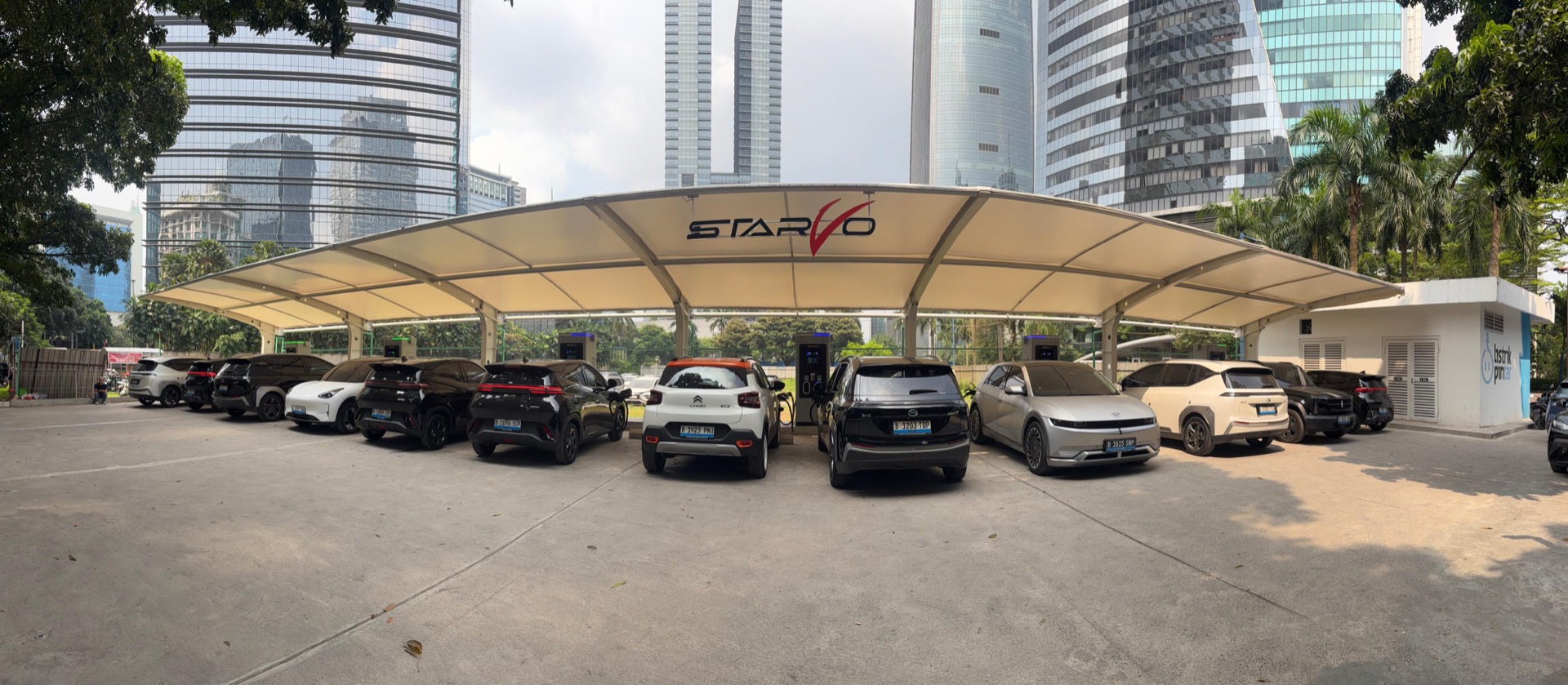 Starvo electric vehicle charging station at Mega Kuningan, Jakarta